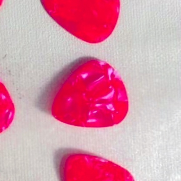 Limited Edition Rose Series Guitar Picks - Picture 3 of 12